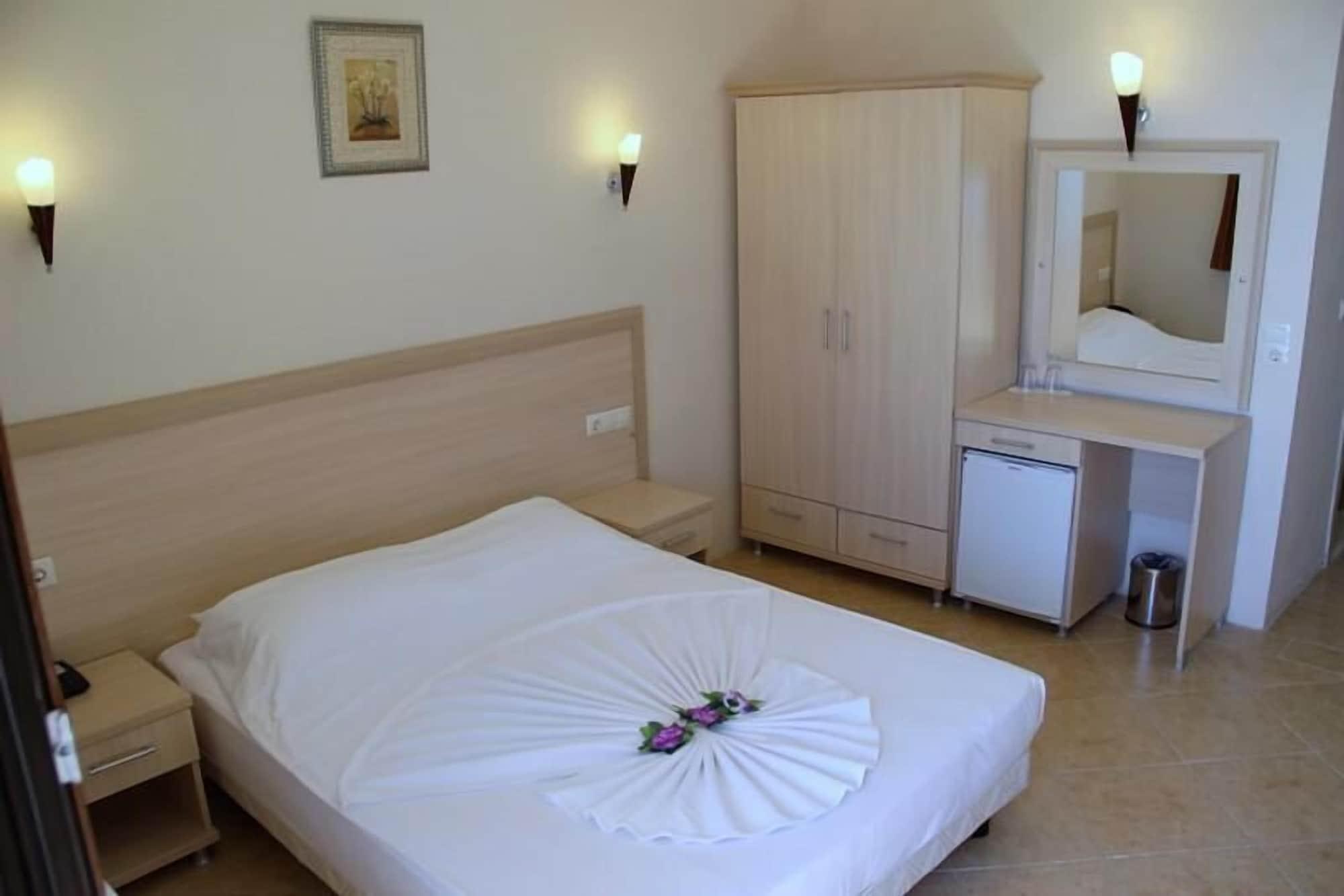 Kaunos Hotel Koycegiz  Екстер'єр фото